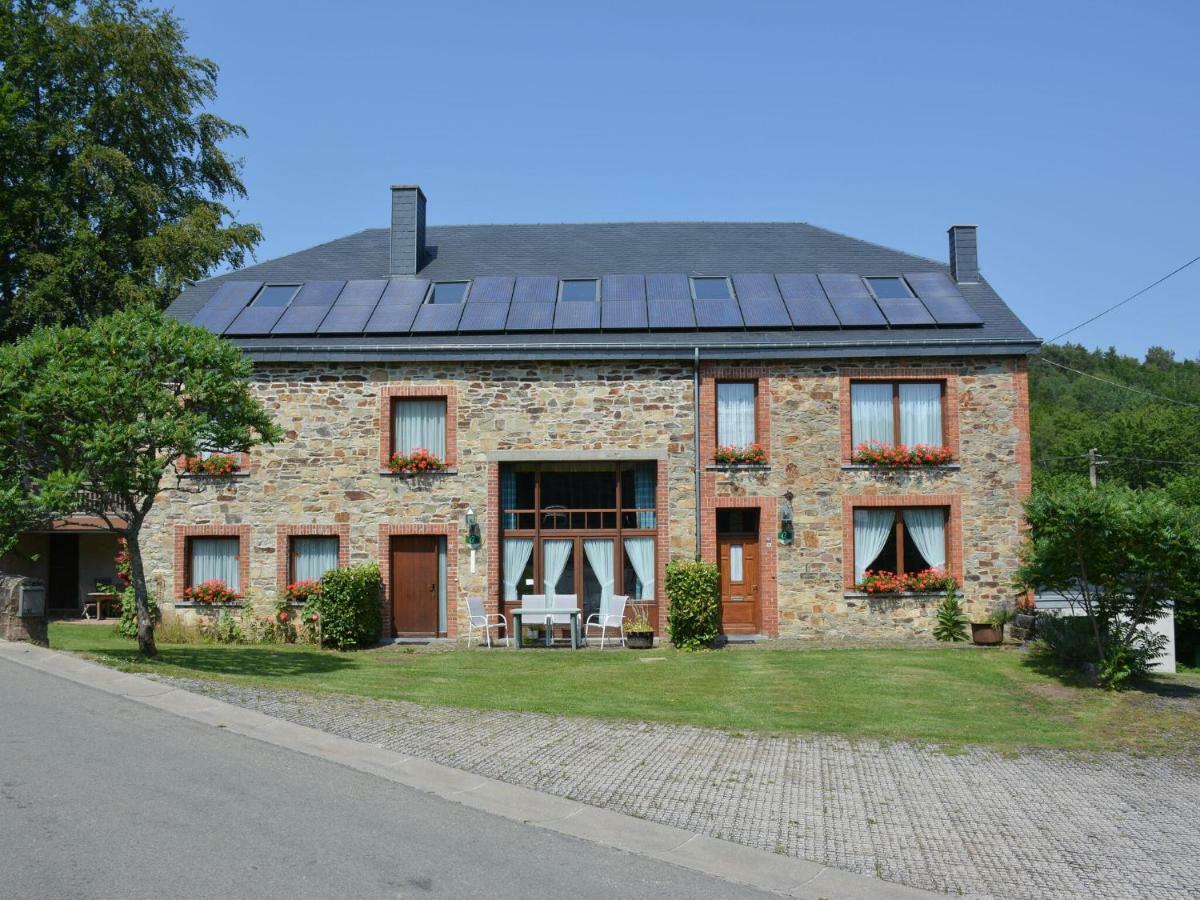 Lovely Holiday Home In Daverdisse With Terrace Buitenkant foto